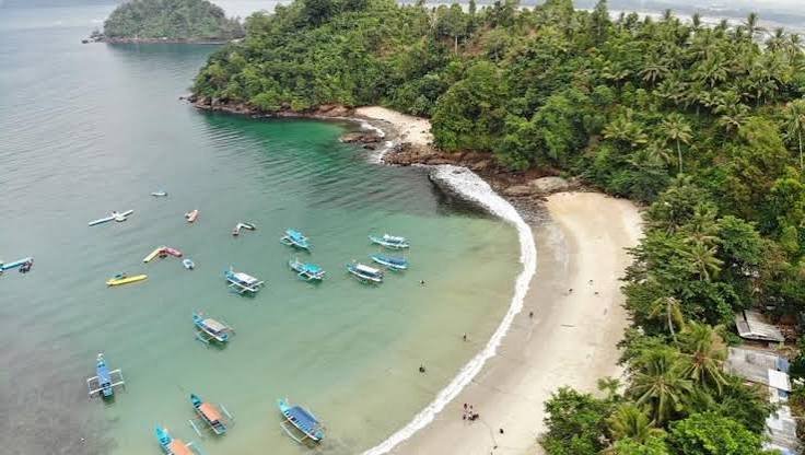 Pantai Trenggalek